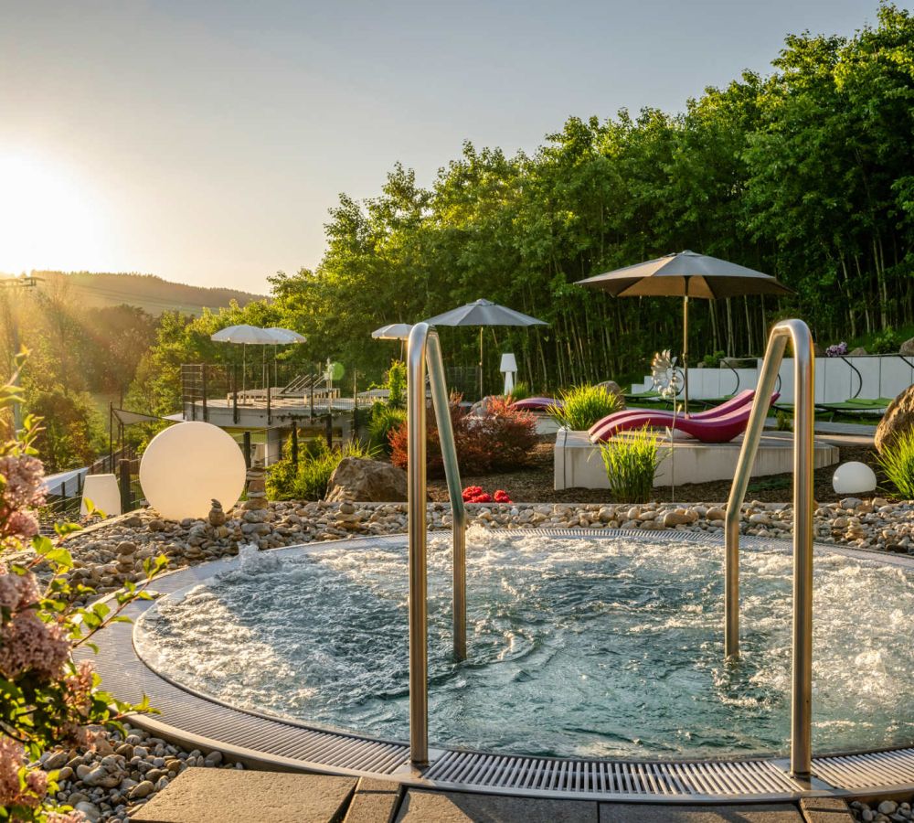 Whirlpool im Spa-Bereich im Wellnesshotel Reibener-Hof im Bayerischen Wald